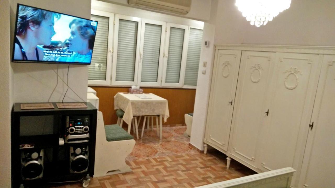 Rompromo Plus Accommodation Bukarest Eksteriør billede