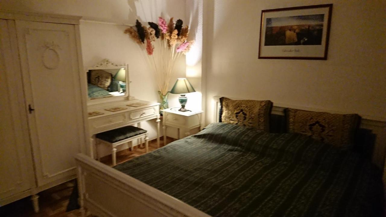 Rompromo Plus Accommodation Bukarest Eksteriør billede