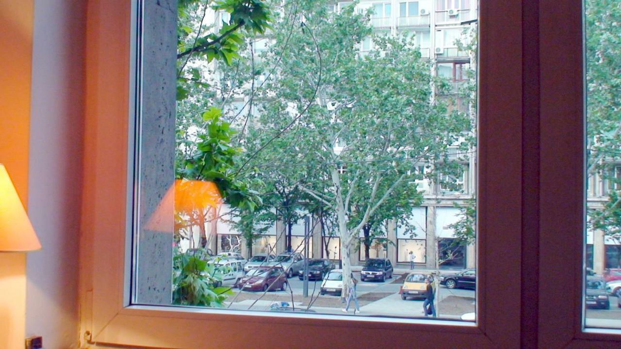 Rompromo Plus Accommodation Bukarest Eksteriør billede